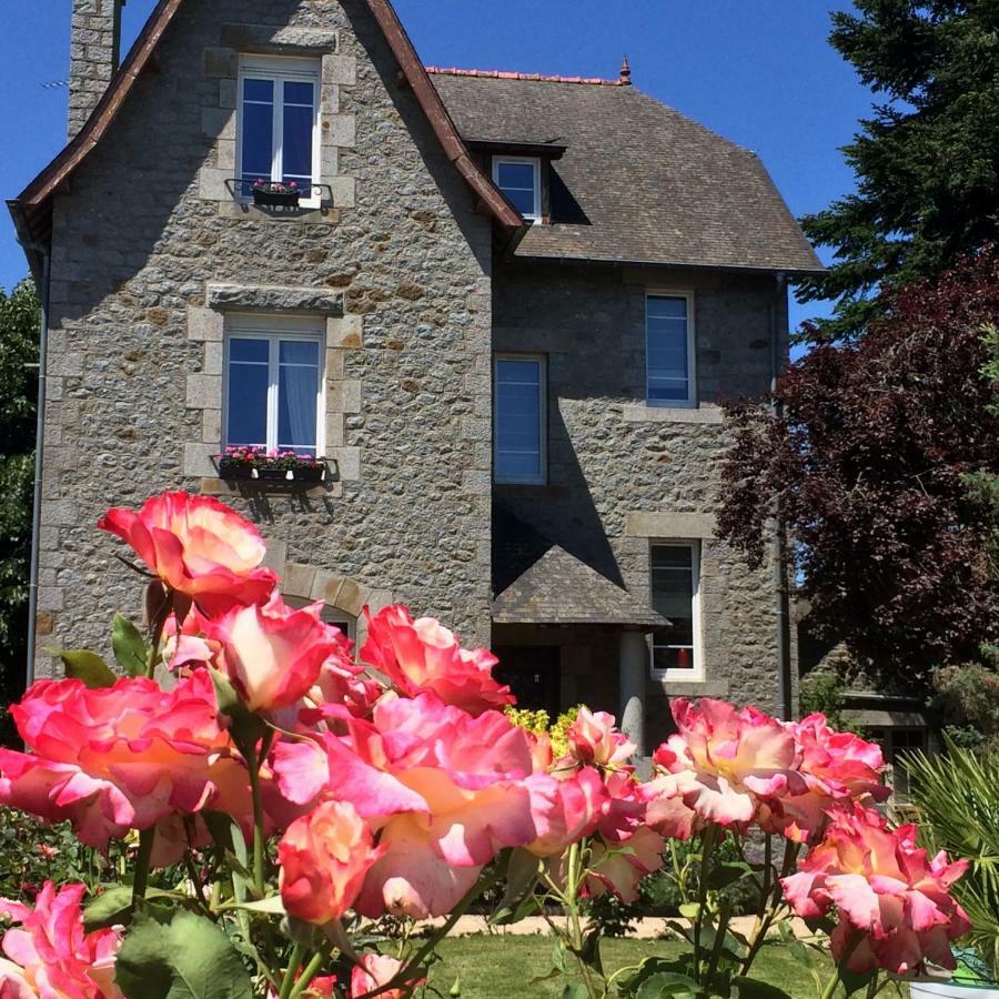 Le Clos Saint-Brice Les Portes du Coglais Eksteriør billede